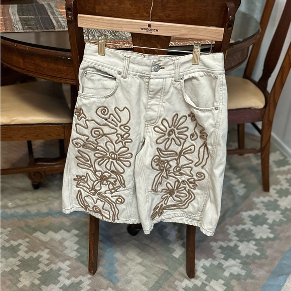 We The Free Pants - Free People Cream Embroidered Shorts size 25